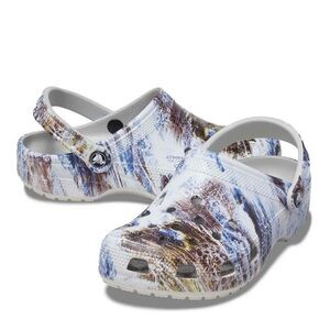 Crocs Realtree Aspect Classic Light Weight  Slip-on Clogs Sandals Women's Size 6